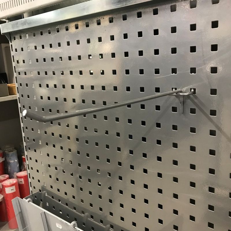 Enkelspjut 250mm perf.plåt fyrkant grå - begagnat