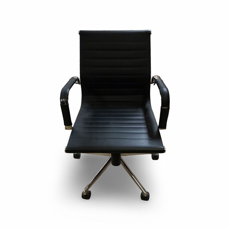 Stol Viva 480 konstläder svart - begagnad