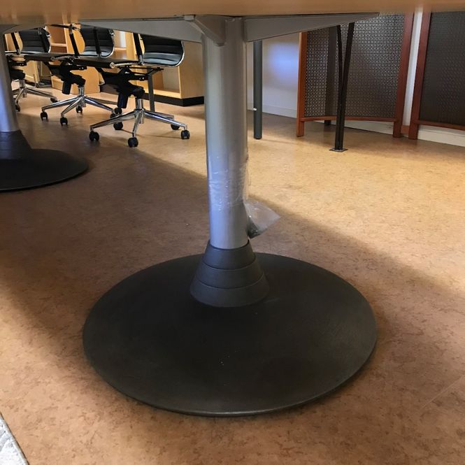 Huvudbild Konferensbord björk L: 5,7 m - begagnad