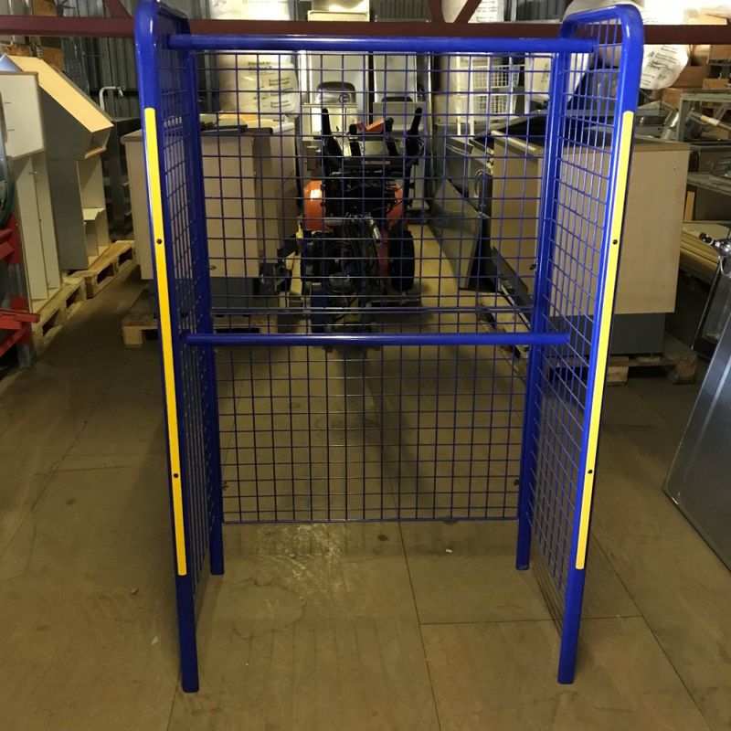 Klädställning bredd 92 cm blå - begagnad