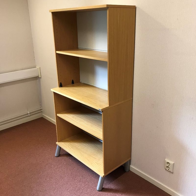 Hylla höjd 1610 mm ekfanér - begagnad